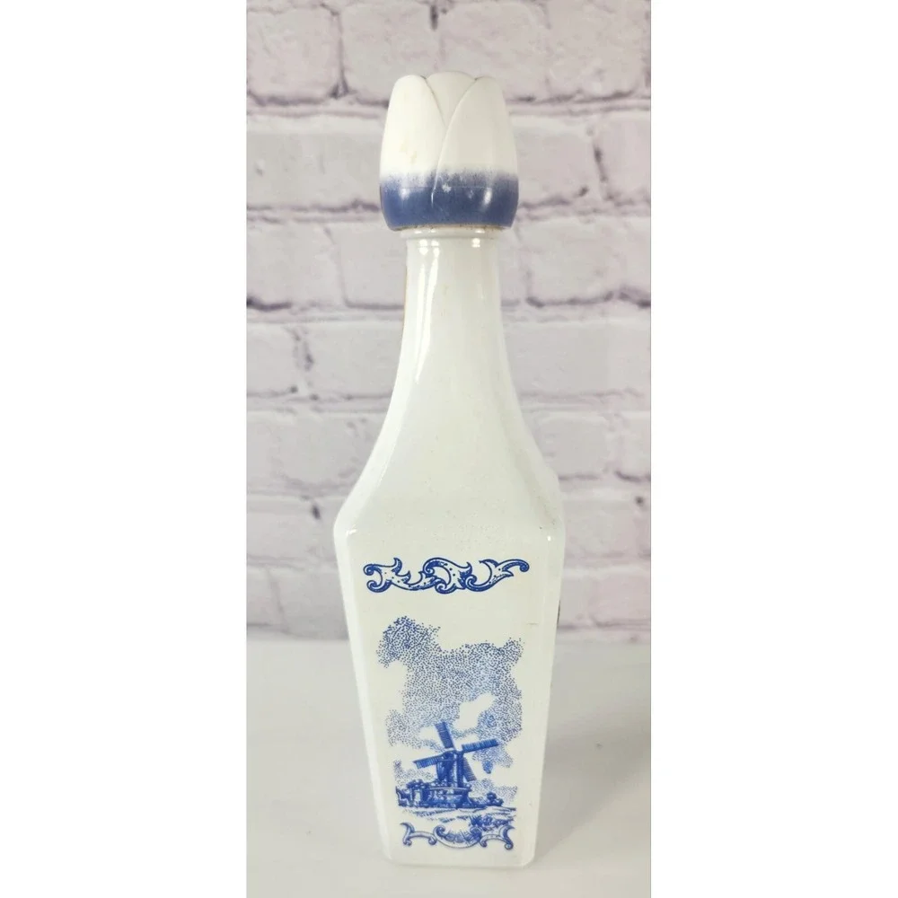 Vandermint Dutch Windmill Blue & White Liquor Bottle Tulip Cap Empty Vintage